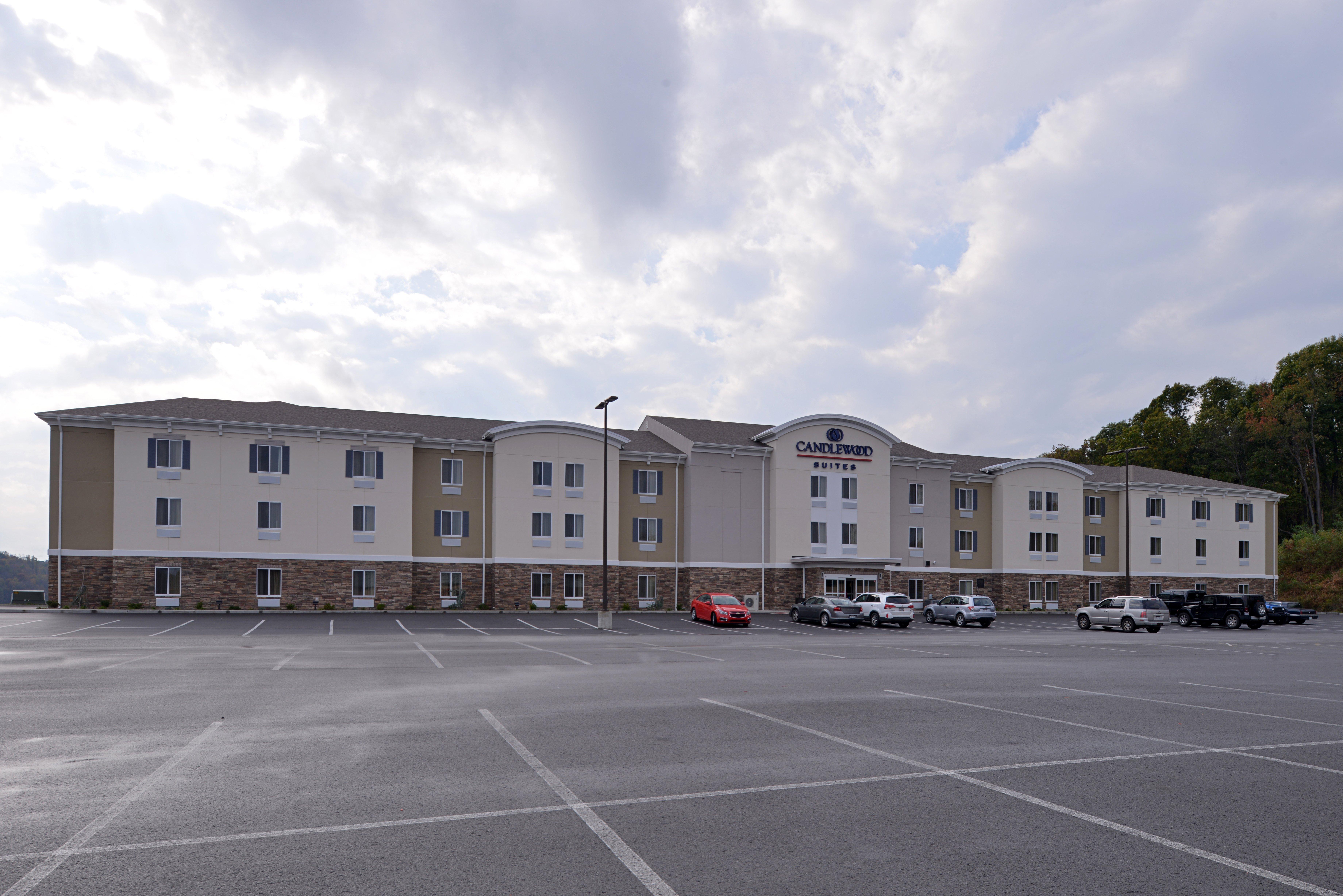 Candlewood Suites Morgantown-Univ West Virginia By Ihg Westover Eksteriør bilde