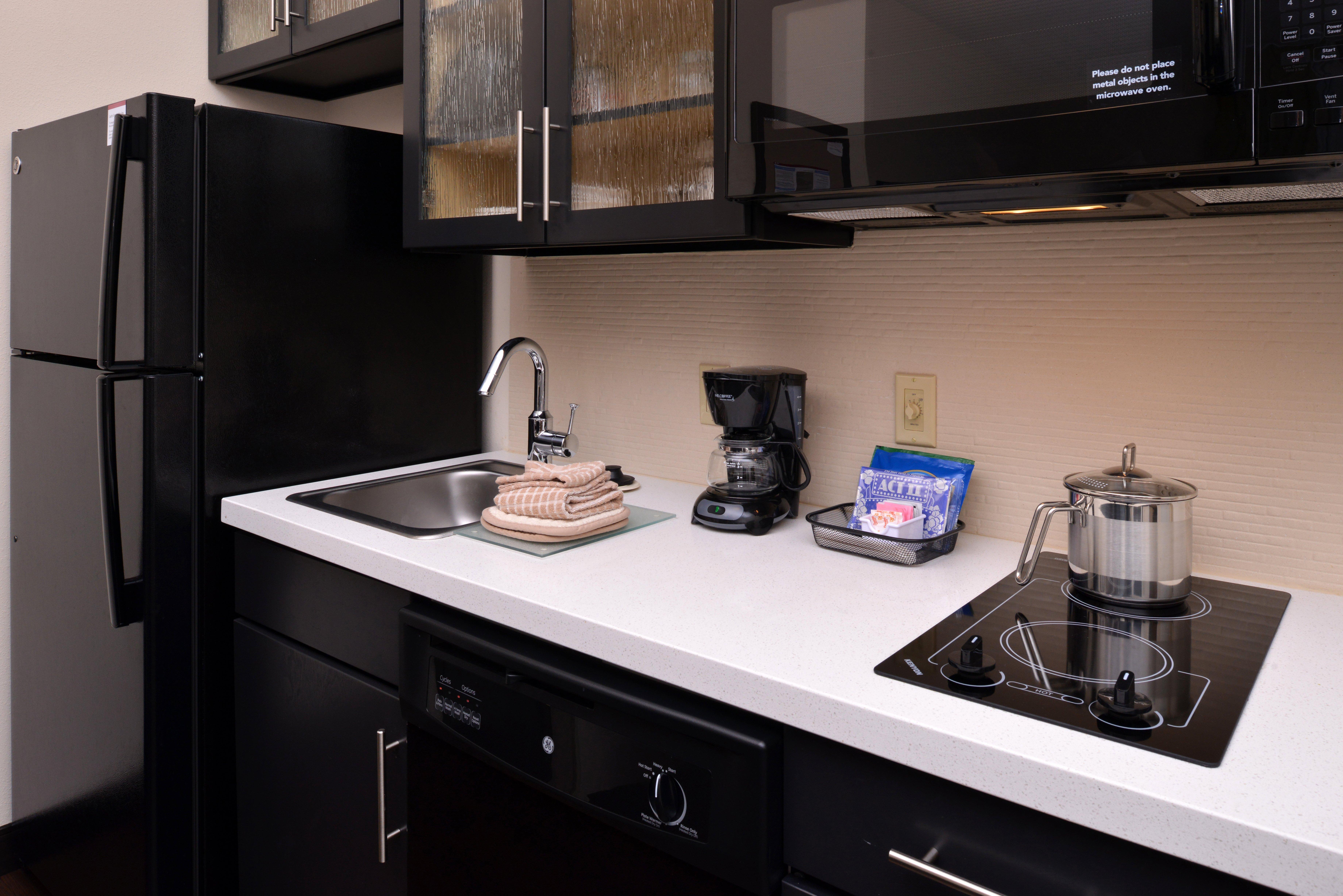 Candlewood Suites Morgantown-Univ West Virginia By Ihg Westover Eksteriør bilde