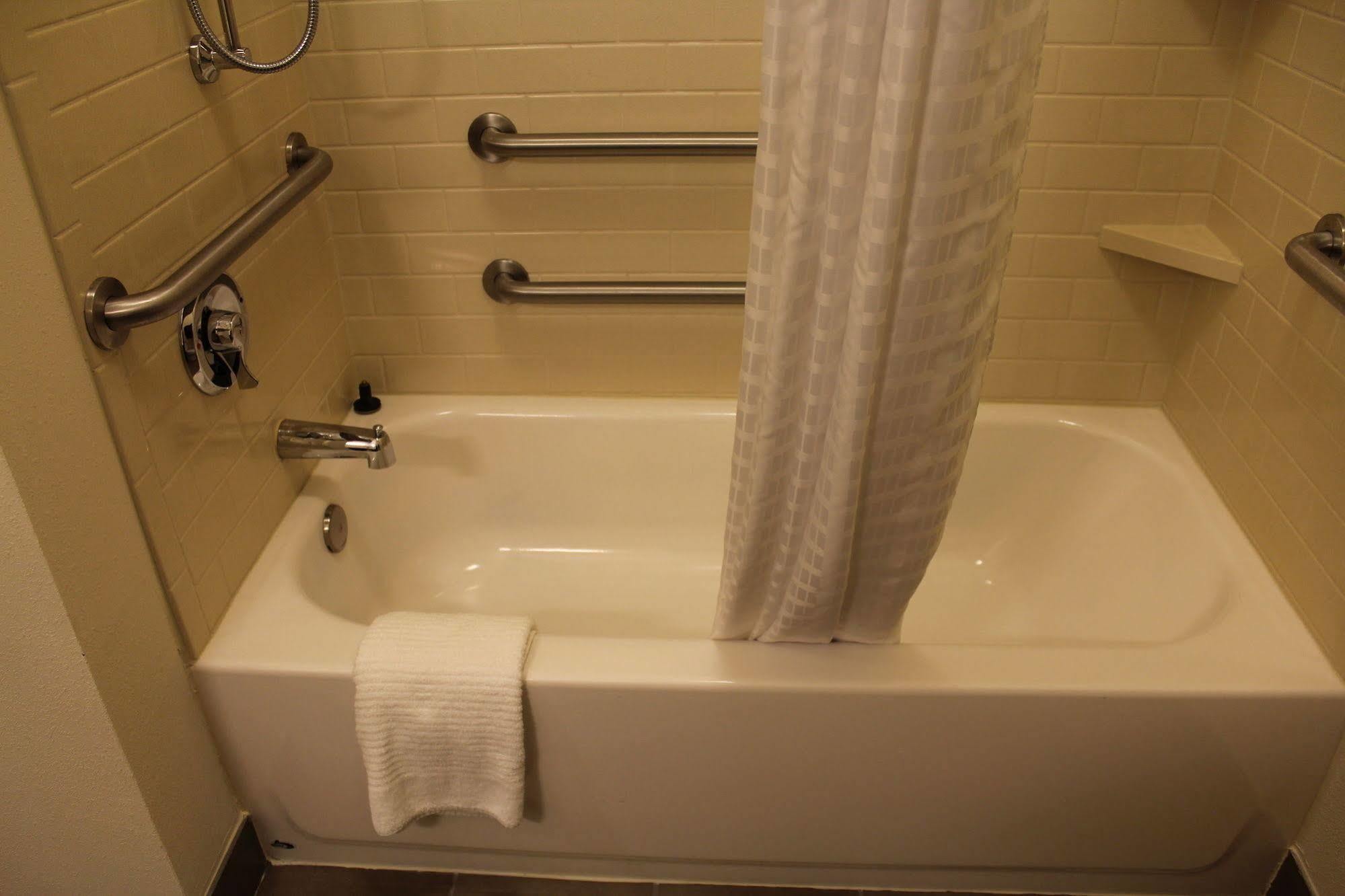 Candlewood Suites Morgantown-Univ West Virginia By Ihg Westover Eksteriør bilde